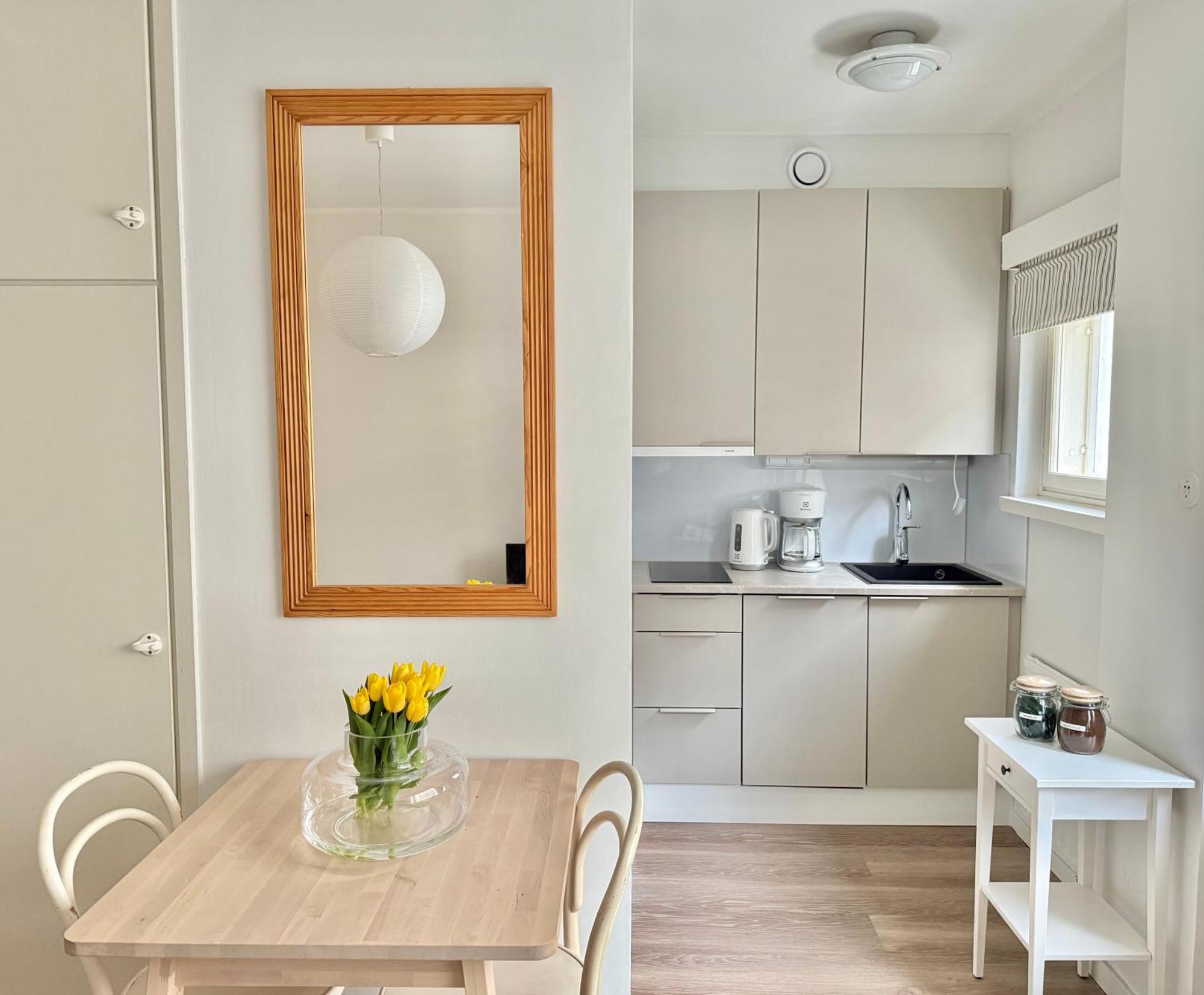 Just Renovated Stylish Nordic Studio By Tram Stop 헬싱키 외부 사진