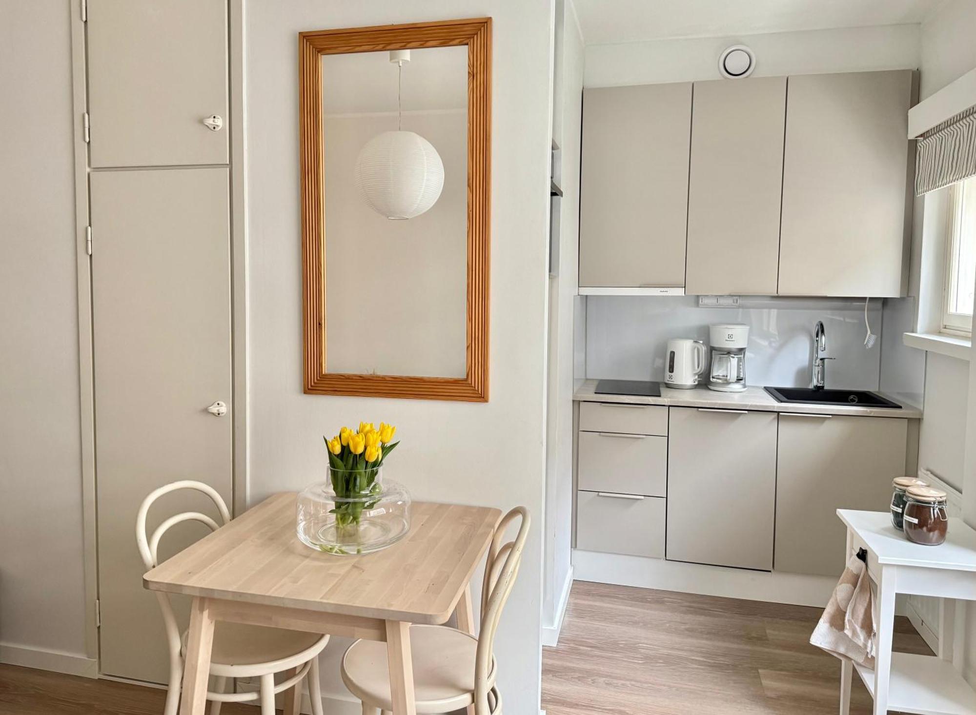 Just Renovated Stylish Nordic Studio By Tram Stop 헬싱키 외부 사진