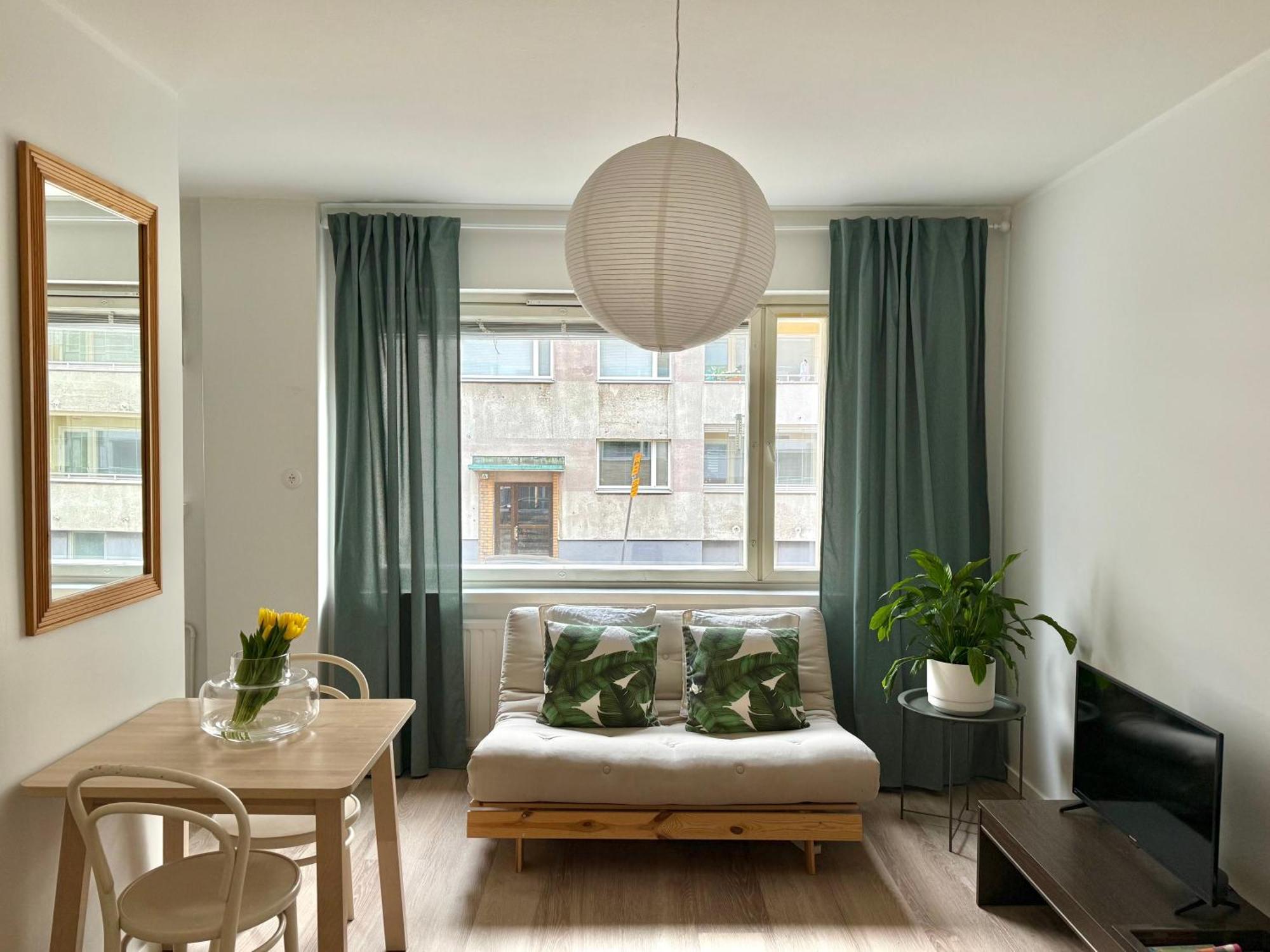 Just Renovated Stylish Nordic Studio By Tram Stop 헬싱키 외부 사진
